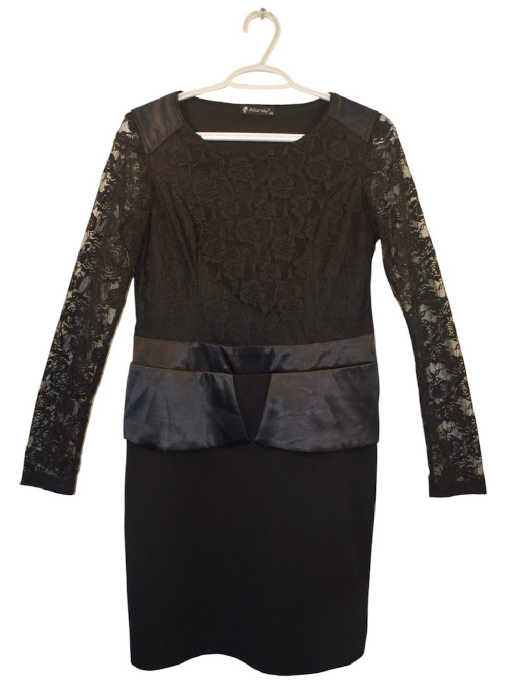Black Lace Long-Sleeve Peplum Sheath Dress